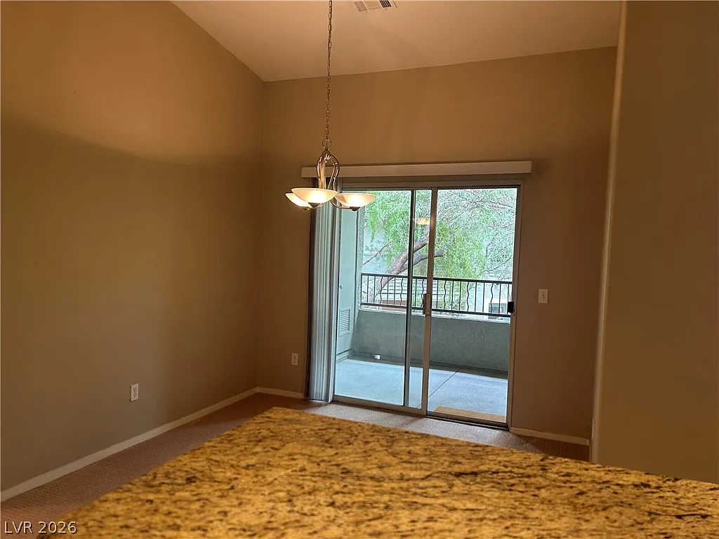 2 bed, 2.0 bath, 1269 sqft, $1,727 — Photo 4