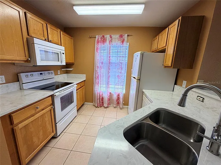 9165 Lee Vista Blvd #108 — Photo 30