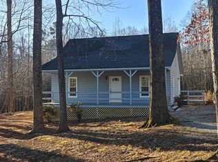 2470 Mountain View Rd, Powhatan, VA 23139