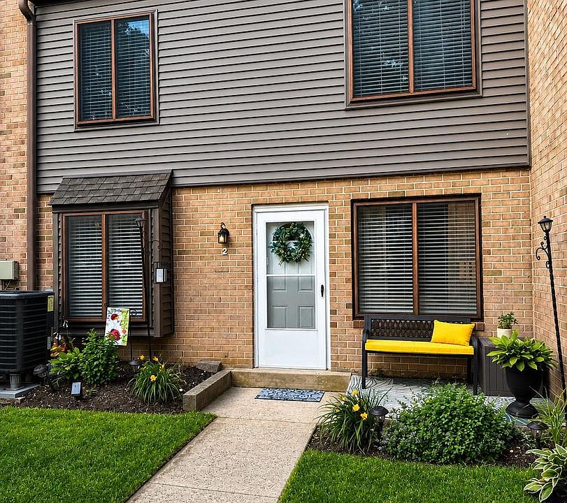 1st image of 5200 Hilltop Dr #137