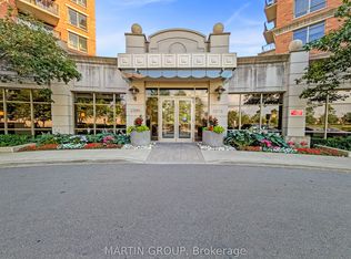 2391 Central Park Dr #412, Oakville, ON L6H 0E4