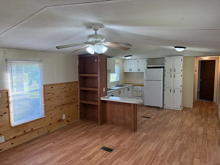5553 Rivercreek Dr — Photo 22