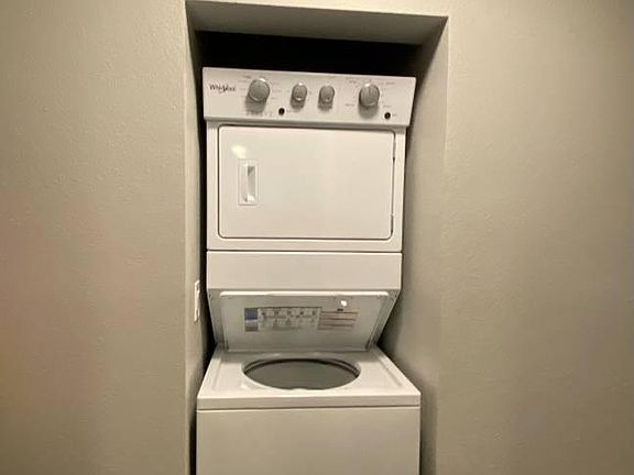 4th image of 100 Union Ave #16