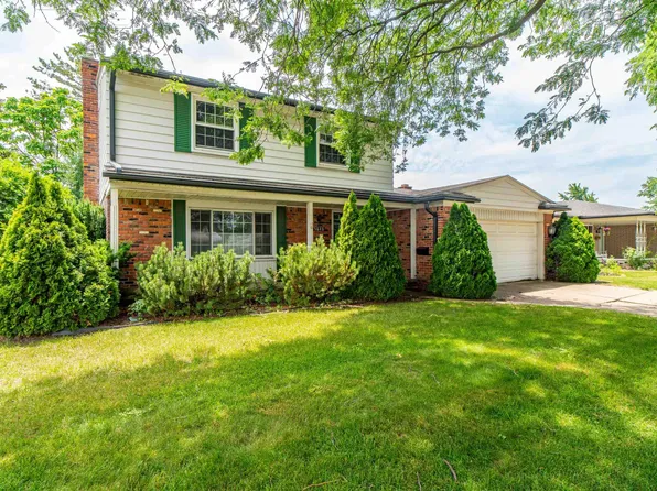 3848 Pall Dr, Warren, MI 48092