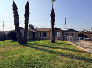 389 S Valencia Blvd, Woodlake, CA 93286