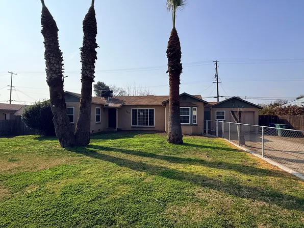 389 S Valencia Boulevard, Woodlake, CA 93286