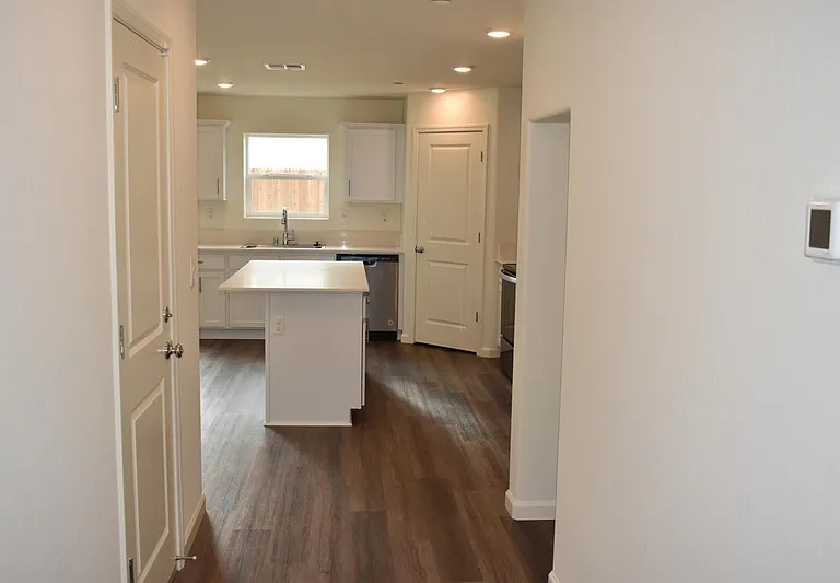 4554 Iris Ct — Photo 6