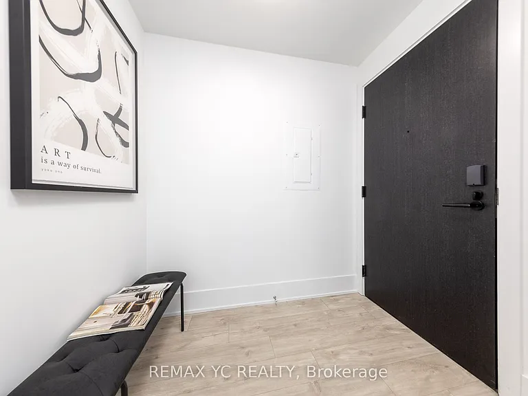 470 Front St W #1612 — Photo 24