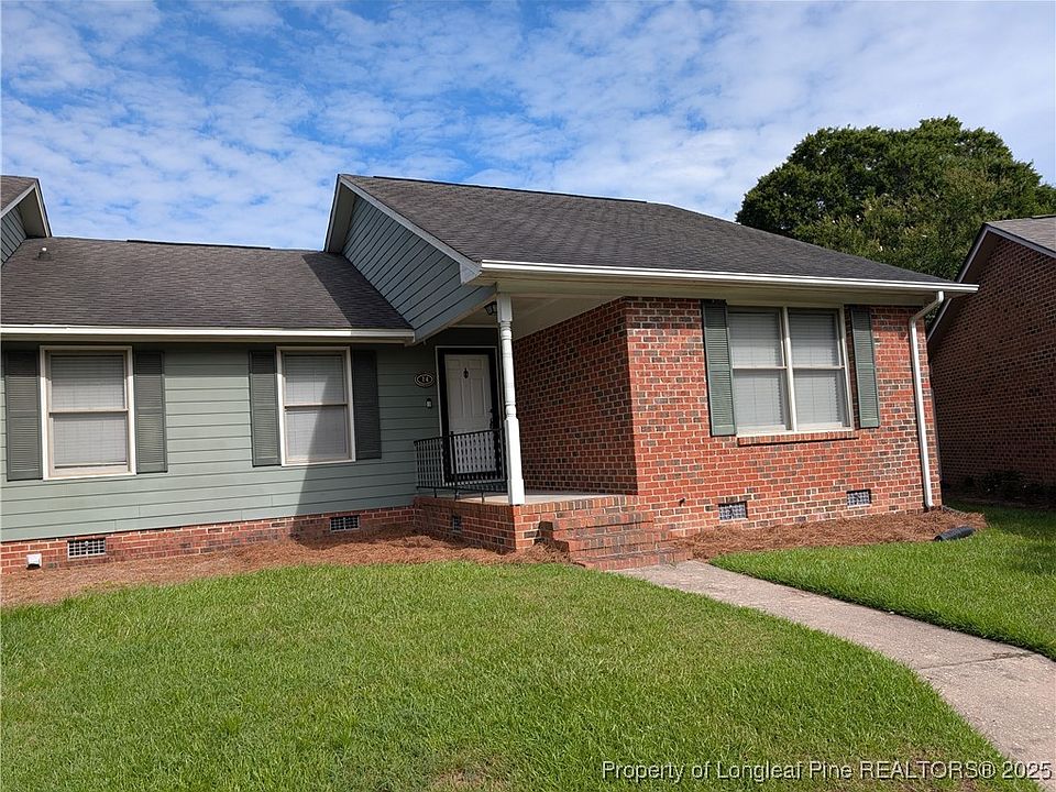 1st image of 4900 Independence Dr APT 14