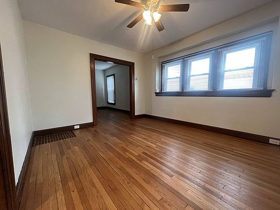 4th image of 47 Virginia Ave