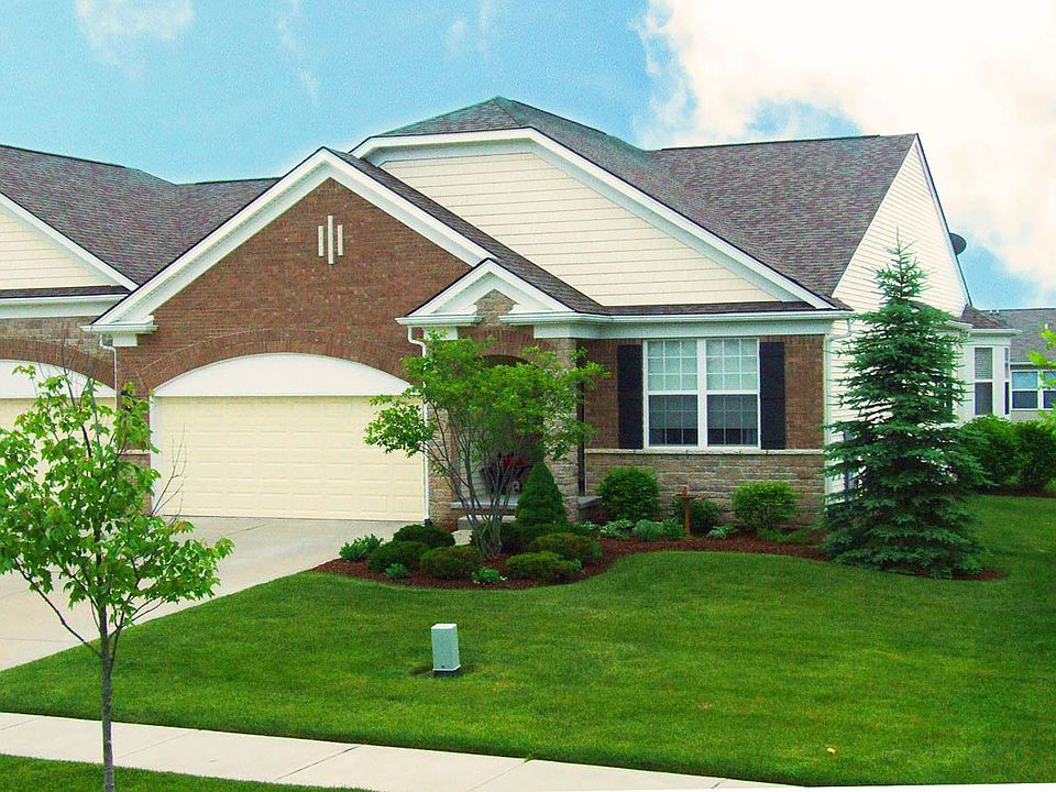 Pristine Ranch Condo 