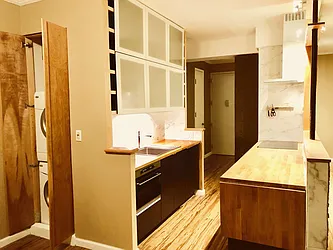 Rented by Aili Wang, LREB