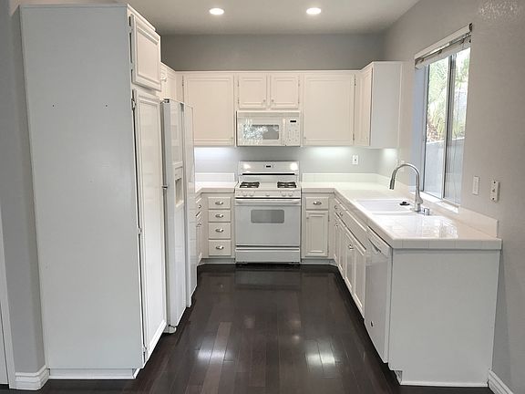 2nd image of 5569 Sienna Way