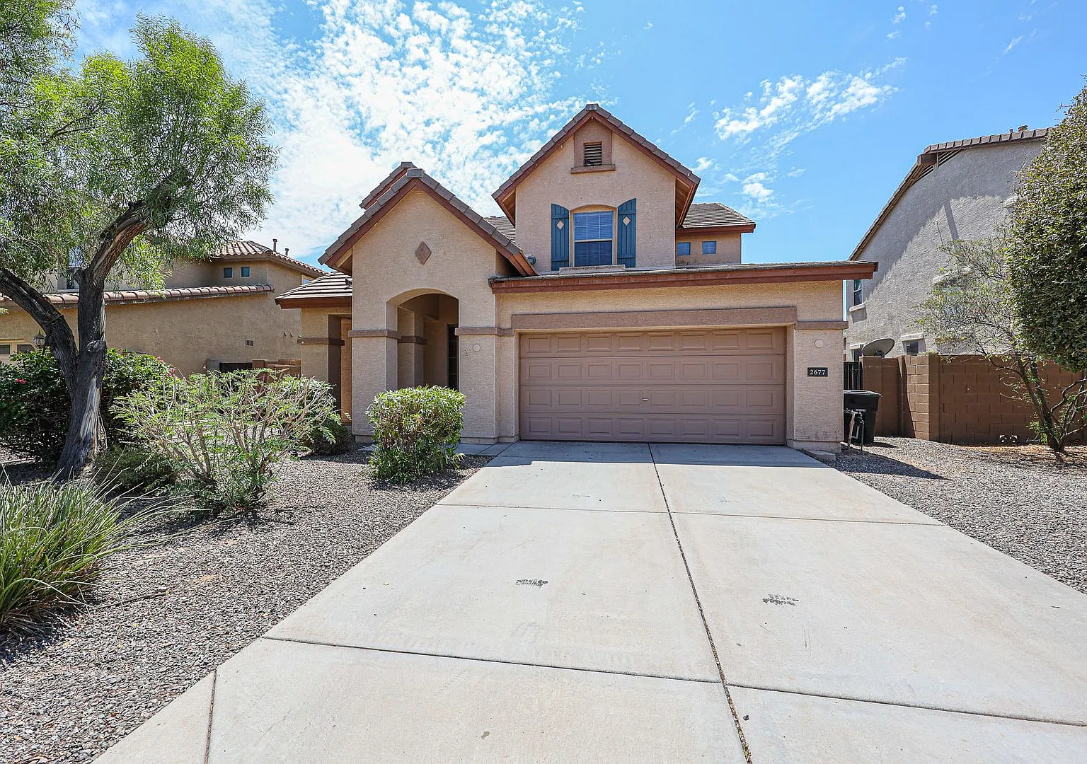 4 bed 3 bath 2500 sqft house in Vincenz, Gilbert — Photo 2