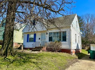 5329 Vine St, Maple Heights, OH 44137