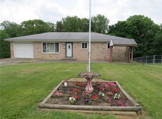 5441 Smith Rd, Floyds Knobs, IN 47119