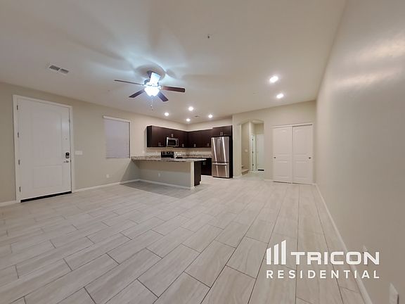3rd image of 12578 W Mazatzal Dr