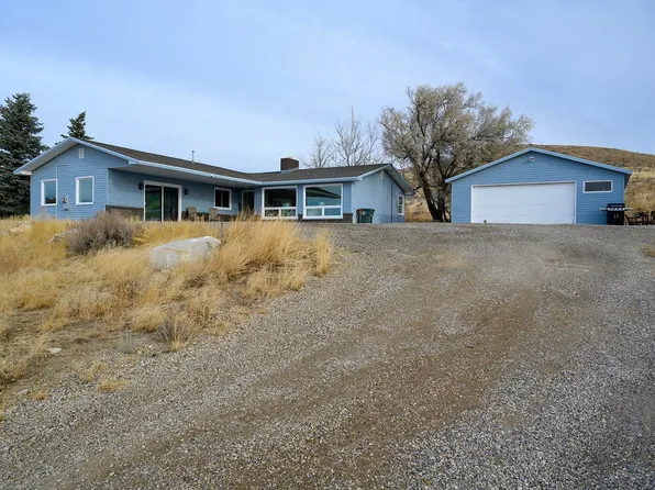 25 Bow Blvd, Cody, WY 82414