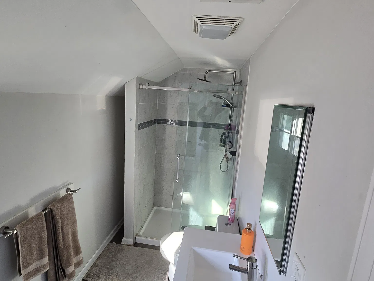 1 bed, 650 sqft, $1,650 — Photo 2