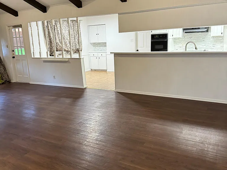 200 Shalimar Dr — Photo 9