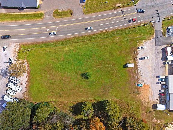 3rd image of 3599 N Highway 7