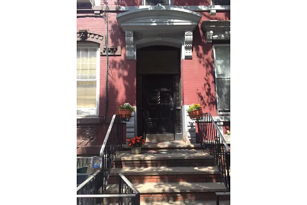 1228 Park Ave APT 2F photo 1