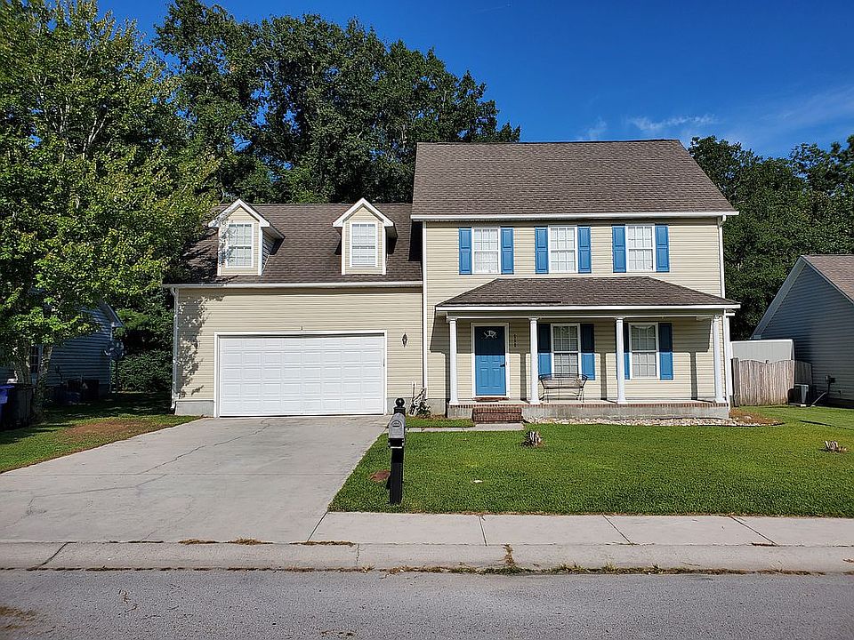 1st image of 111 S Park Ln