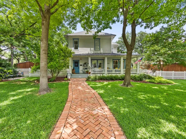 604 W Jefferson St, Waxahachie, TX 75165