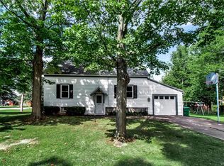 5083 College St, Hamburg, NY 14075