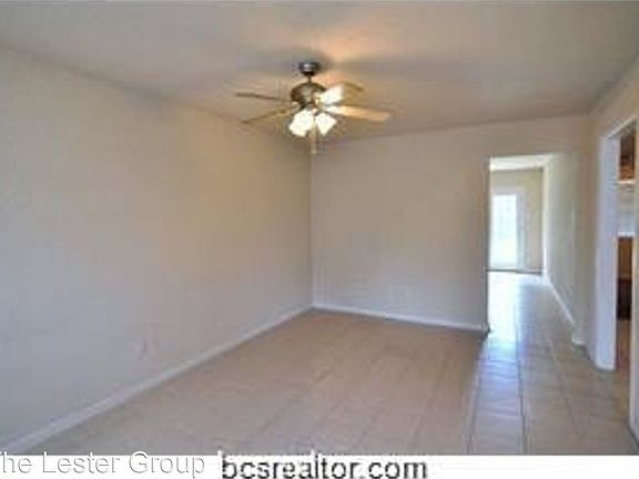 2nd image of 1228 Georgia St