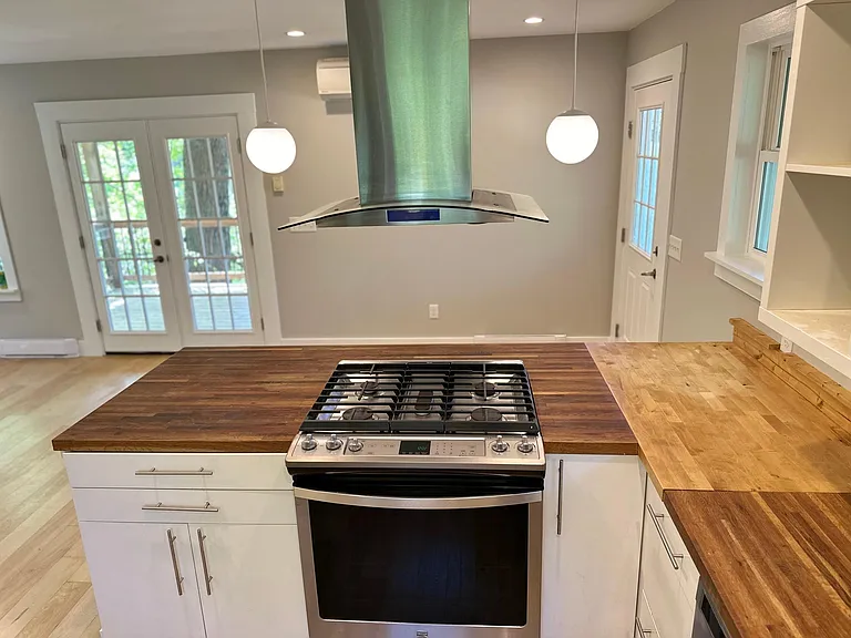115 Florida Ave #A — Photo 9