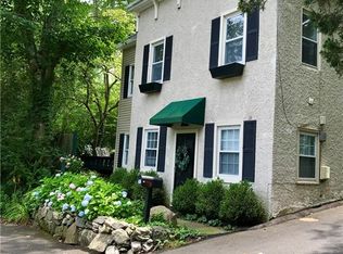 436 Valley Rd, Cos Cob, CT 06807