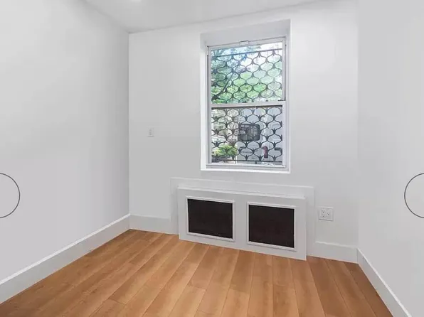 34 8th Avenue image 1 of 4