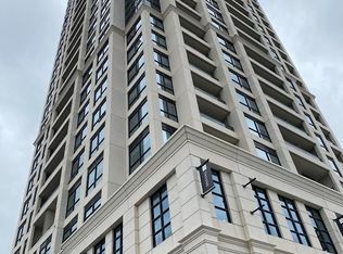 1 Grandview Blvd #1215, Markham, ON L3P1E9