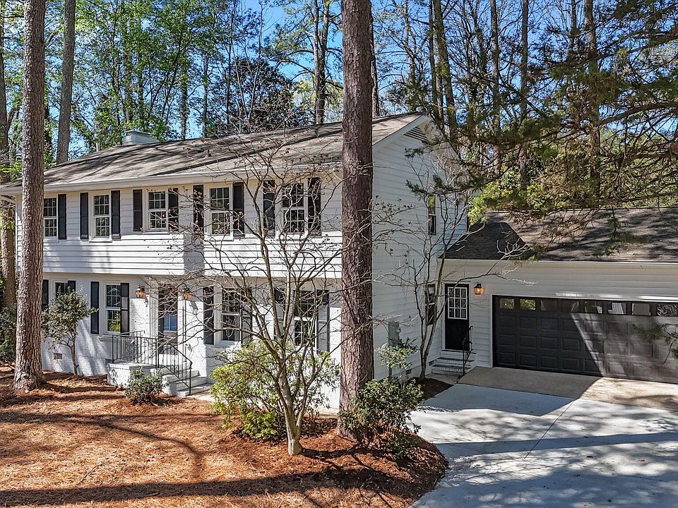 1st image of 5321 Fieldstone Dr