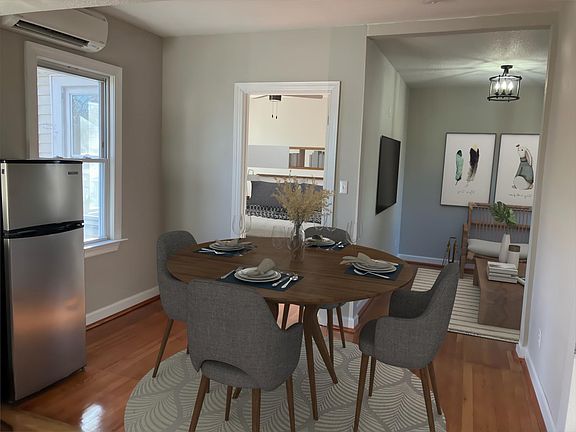 3rd image of 3608 Omohundro Ave Unit 3