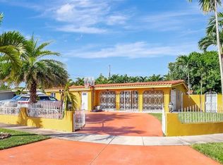 915 W 65th St, Hialeah, FL 33012