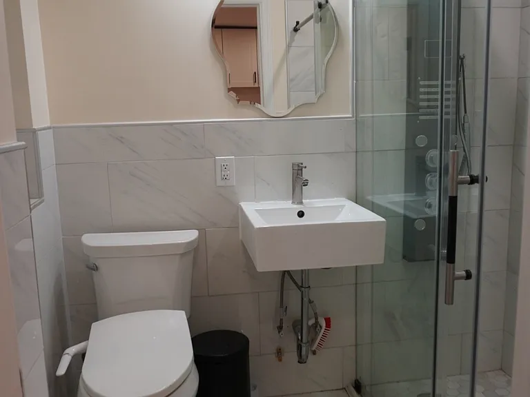 160 Washington Ave #1 — Photo 10