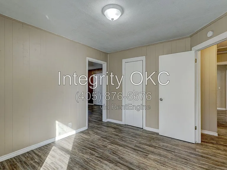 1713 N Page Ave — Photo 27