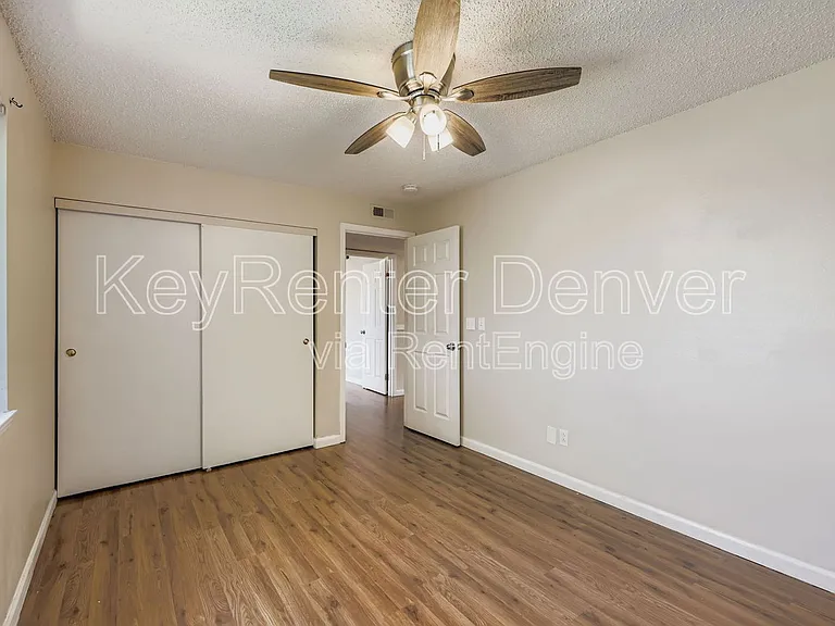 18063 E Ohio Ave #201 — Photo 9