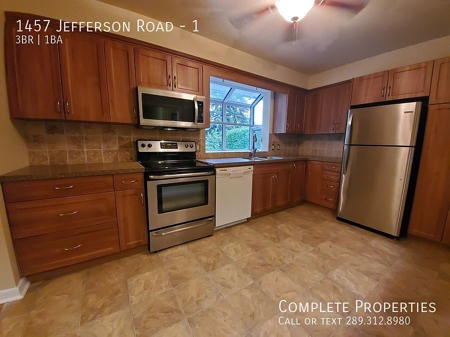 2nd image of 1457 Jefferson Rd #1