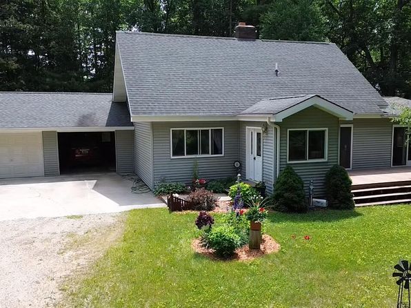 200 S Shearer Rd, Gladwin, MI 48624