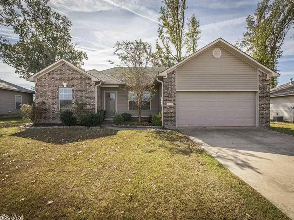 137 Peach St, Austin, AR 72007