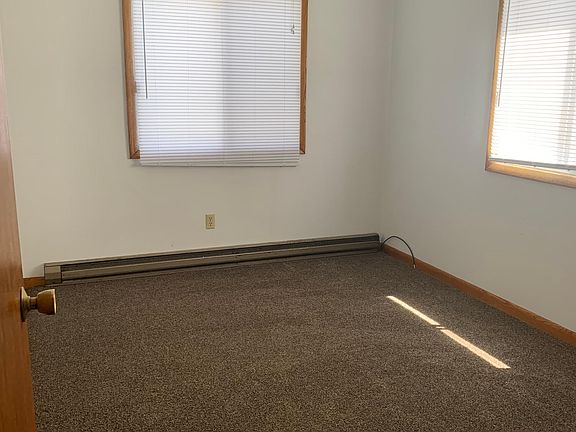4th image of 207 W Walworth St APT 24