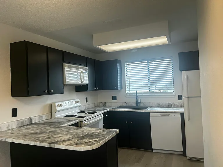 2715 W 86th Ave #32 — Photo 5