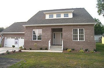 1st image of 340 Harbor Dr