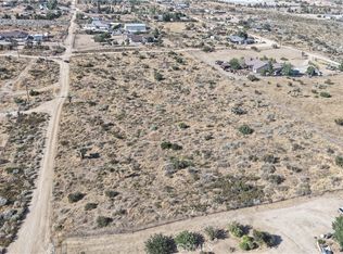 111 Sundown Rd, Phelan, CA 92371