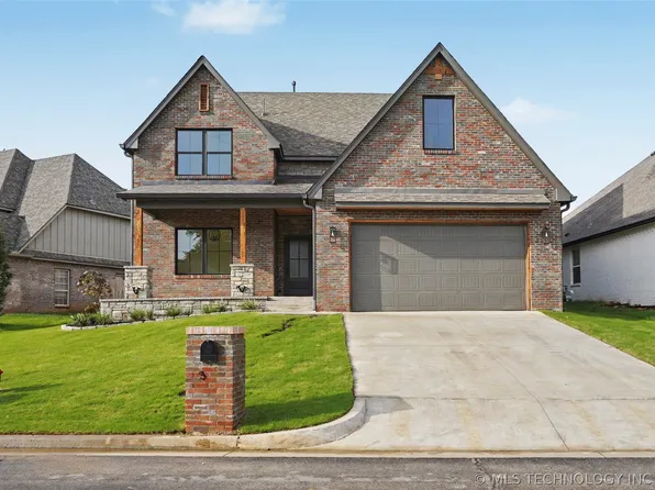 3107 Harbour Town Pl, Claremore, OK 74019