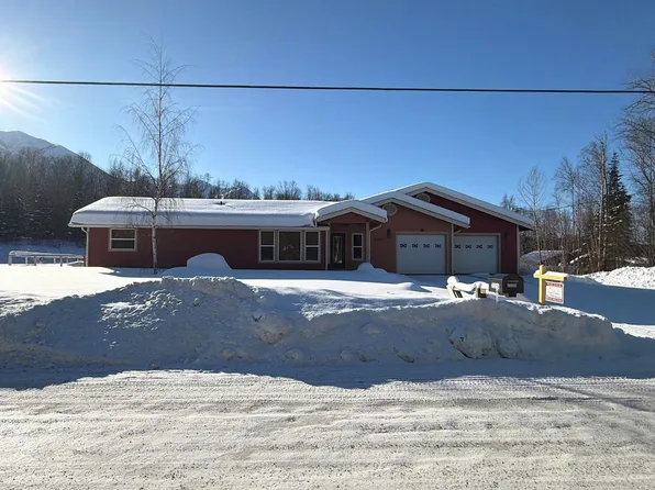 23324 Greatland Dr, Chugiak, AK 99567