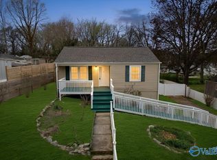 203 N Plymouth Rd NW, Huntsville, AL 35811